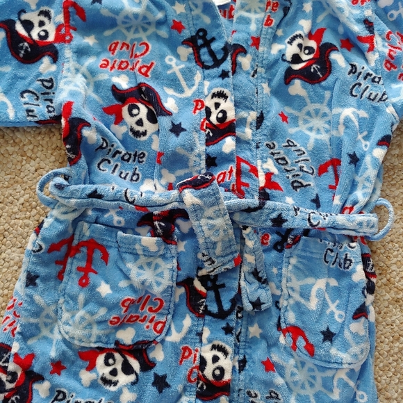 St. Eve swim cover-up - Picture 2 of 4